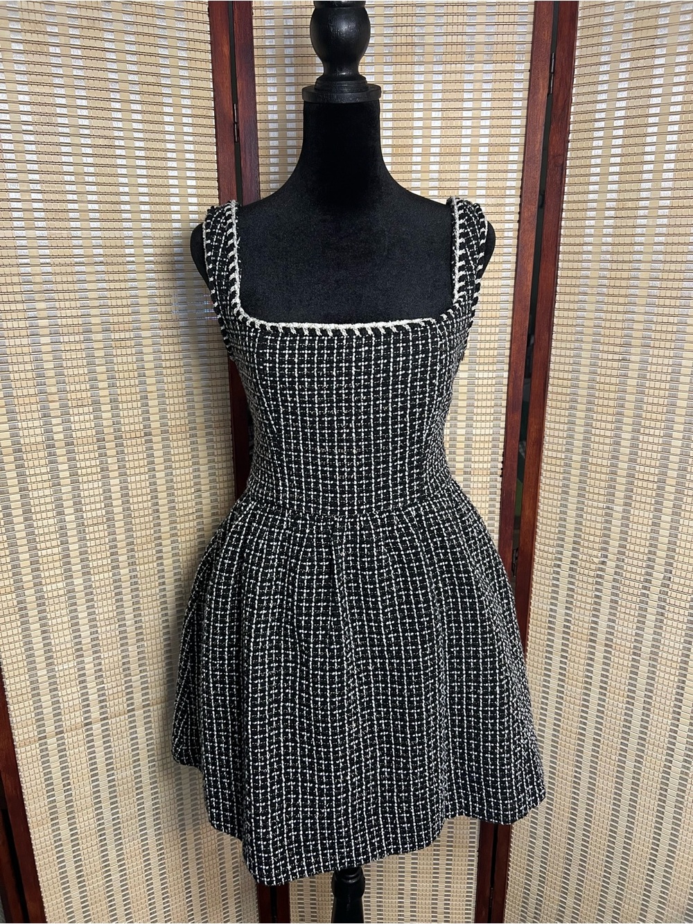 ✨ CIDER Tweed U-Neckline Solid Mini Dress ✨ - Picture 2 of 13